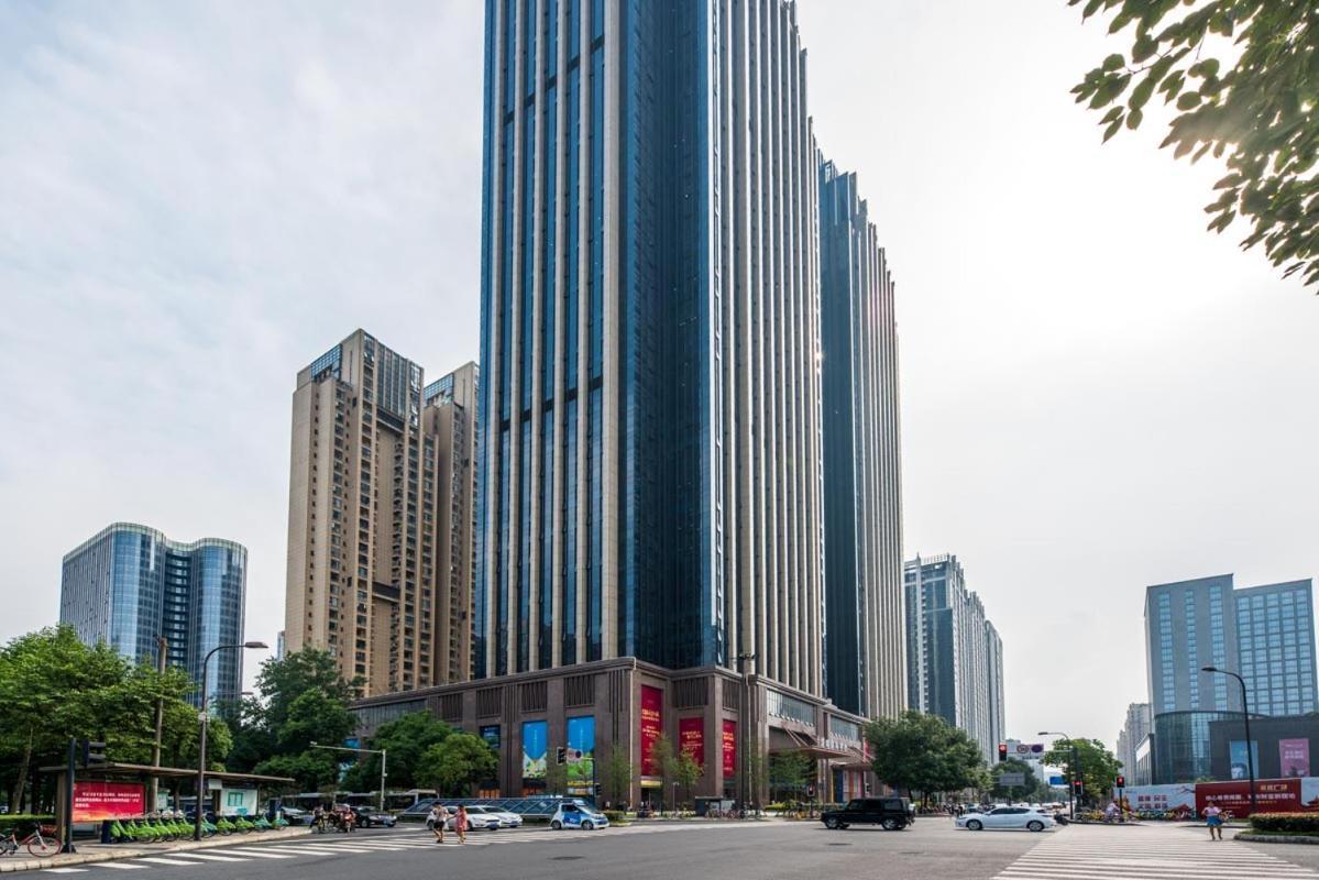 Chengdu Hi - Tech-Global Center Locals Apartment 00139620 Екстериор снимка